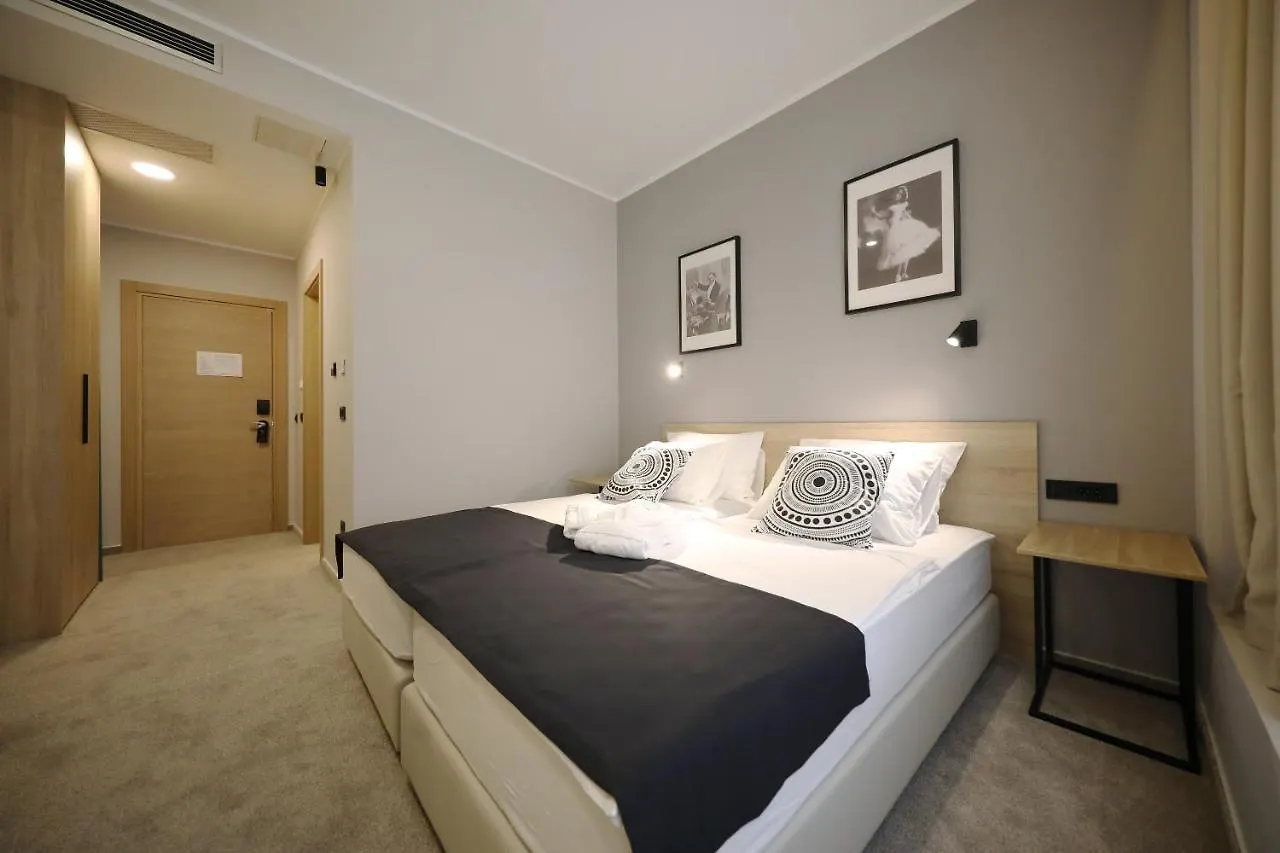 Teatro Verdi Boutique Hotel Zadar 4*,