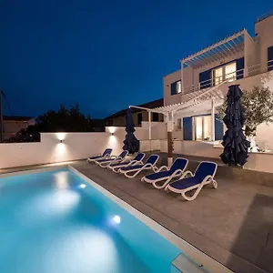 villa-pellio.primorje-gorskikotar.com/